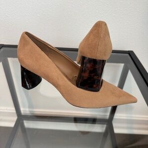ZARA Women’s Tan Pointed Toe Tortoise Block Heel Pump Size 39/8
